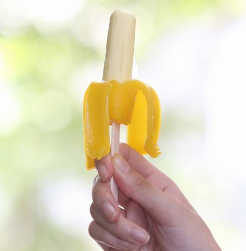 バナナのように皮剥けるアイス、形状バナナなのに味はバナナに非ず。 | Narinari.com