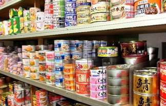 「サバ缶」が売れすぎてスーパーマーケットで品薄・売り切れ　TVのダイエット特集で買い物客が殺到!!