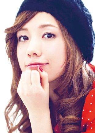 清純派女優・新垣結衣さんがド派手になって劣化(´；ω；｀)