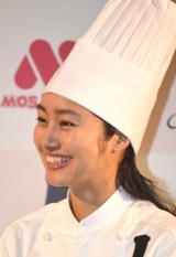 忽那汐里、松田翔太と「お友達」発言も交際質問はぐらかす   ニュース-ORICON STYLE-