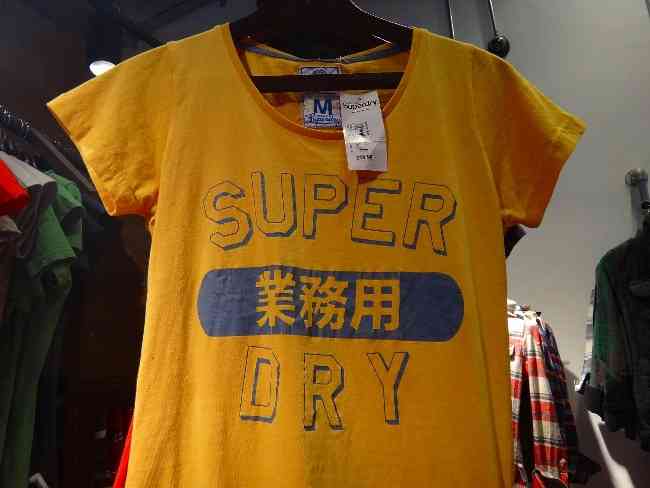 外人が着てる漢字Tシャツがひどいｗｗｗ