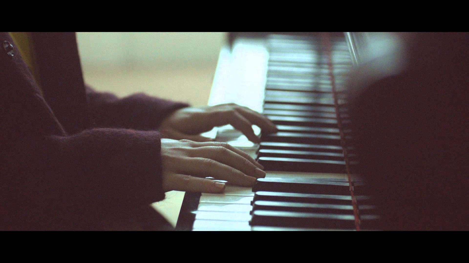 Gabrielle Aplin - The Power of Love - YouTube