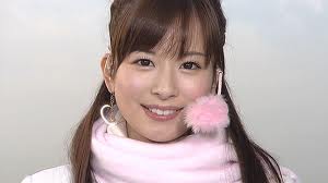 AKB48よりスカートの短い女性キャスターww