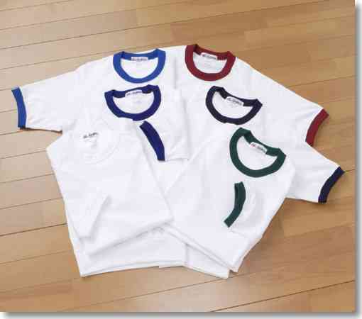 「ペットの餌を買いに行く途中に体操服が欲しくなった」高校女子トイレに忍び込んだ教諭