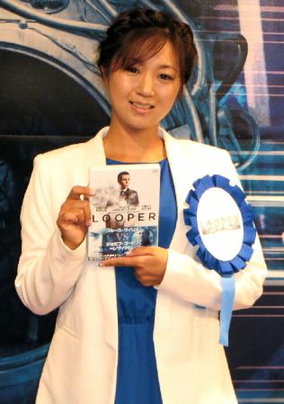 今井メロ、ブログで悩みを告白「男性との恋愛がコワイ」