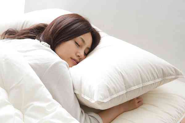 眠る前にしてることありますか？
