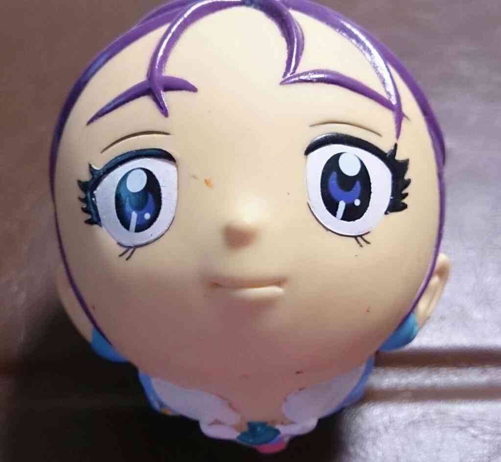 池袋のプリキュア掲載広告にキスしまくる事案が発生！キスマーク&よだれまみれに…