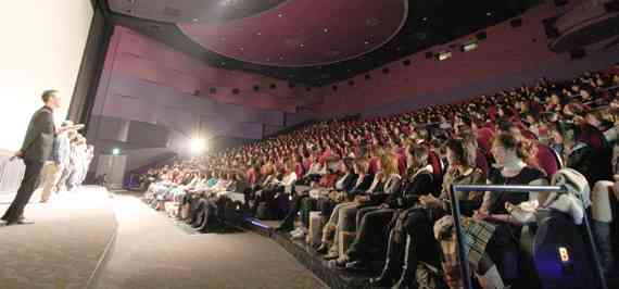 映画の舞台挨拶に行ったことありますか？ 