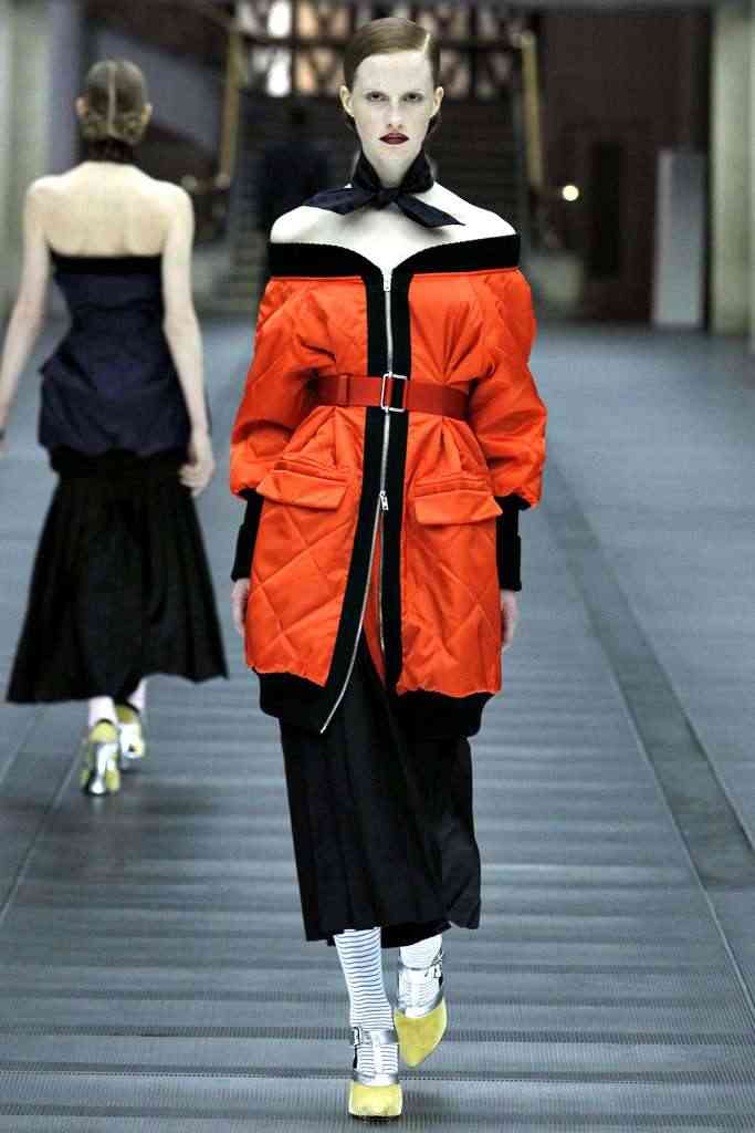 今秋冬のファッションは「デカダンエレガンス」が流行る?!