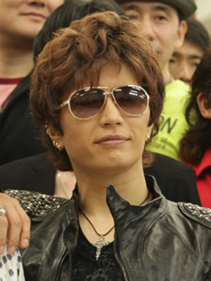 GACKT、震災義援金横領を改めて否定！ 反論しなかった理由も明かす - シネマトゥデイ