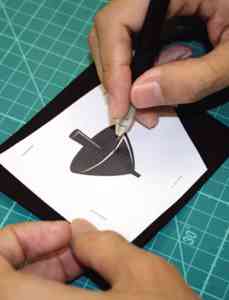 この人のジブリの切り絵がすごすぎる！