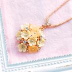 スワロフスキーお花ペンダントネックレス - ファッション＆アクセサリー通販ショップ｜P.E（ピーイー）