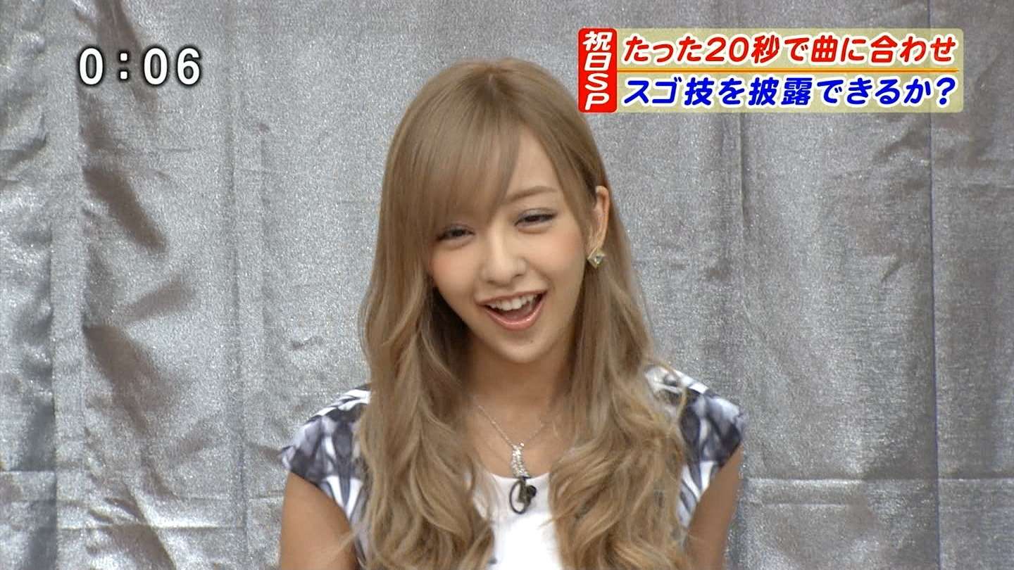 ともちんこと板野友美、AKB48卒業後初仕事で前髪バッサリ＆金髪に変身