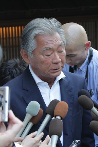 みのもんたが謝罪会見「ご迷惑をおかけして申し訳ありません」「家族の一員という気持ちは切っても切れない」