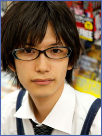 「イケメン書店員」のサイン&握手会に女子の大行列 ←いけめ…ん?