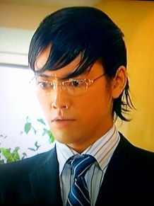 桐谷健太、ロック歌手「河野勇作」名義でCDデビュー