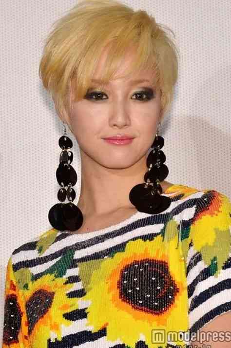 沢尻エリカ、ナチュラルメイクで美貌アピール