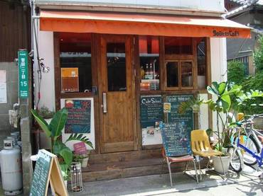 外食に行く頻度は？