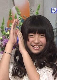 田中律子の娘・田中さや、芸能界デビューか。「Hey!Say!JUMPに近づいたら許さん」「コネ使って」などと批判の声。さんま御殿で :にんじ報告