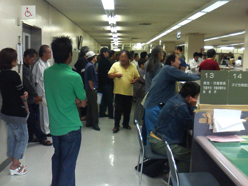 【生活保護】「月28万、これ以上どこを削ればいいのか？ 娘を塾に通わせたい」北海道に引き下げ撤回審査請求へ