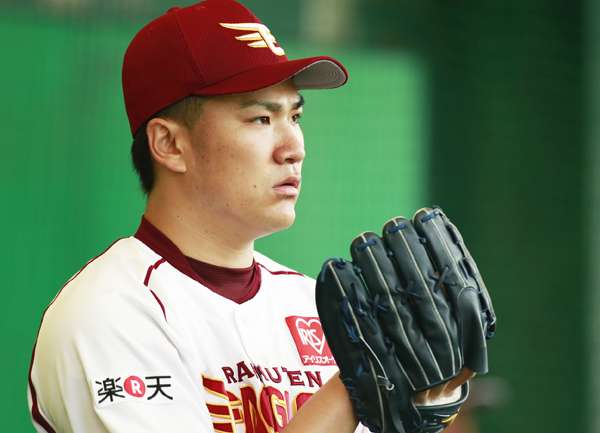 楽天の田中将大、ももいろクローバーZと乃木坂46とで態度が露骨に違いすぎwww