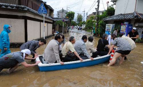 京都市で26万人に避難指示　大阪市、30万人に勧告 【台風】