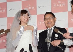 ついに問題を起こした加藤茶の嫁(リアルライブ) - エンタメ - livedoor ニュース
