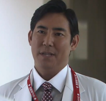沢村一樹、ドラマ『DOCTORS 2』打ち上げで“エロ男爵”解禁