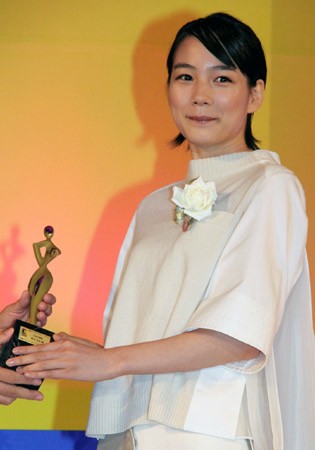 あまちゃん：「東京ドラマアウォード」グランプリほか“じぇじぇじぇ”の7冠 - MANTANWEB（まんたんウェブ）