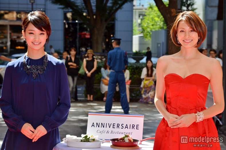 米倉涼子が釈由美子を公開処刑!ミニスカでナマ足披露