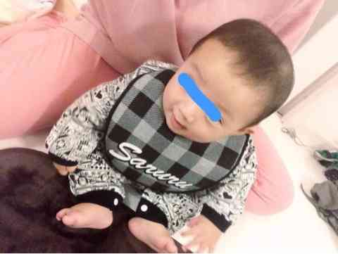 辻希美が立ち上げた子供服ブランド「Saruru」の大人用をご覧ください