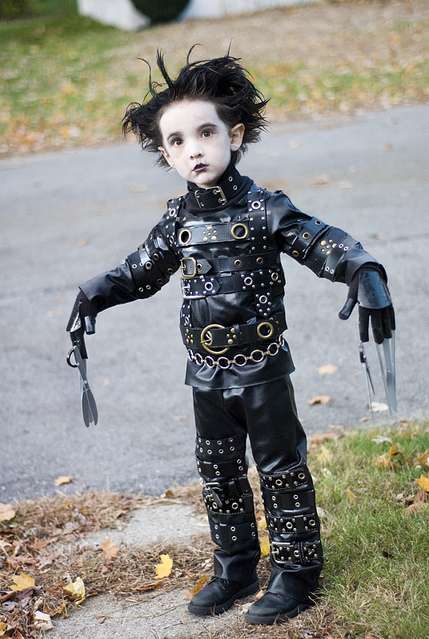 川崎に出現したハロウィンコスプレがすごいwww