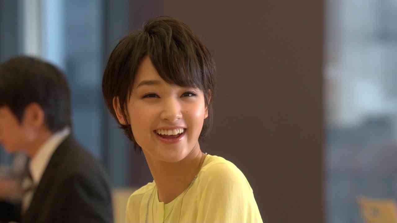 剛力彩芽、先輩・米倉涼子からべた褒めの嵐「どんどん綺麗になってる」「私には出来ない」