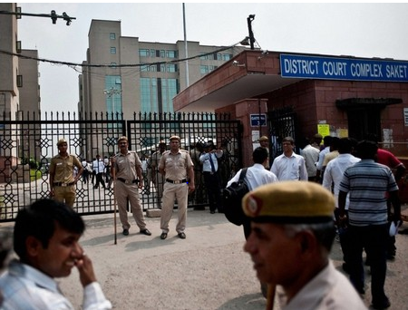 【インド】女子大生・集団レイプ殺害事件、被告4人に死刑判決