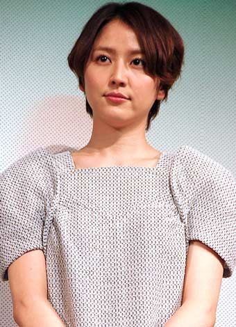 「監督に犬になれと…」長澤まさみ、超ミニスカ姿で告白