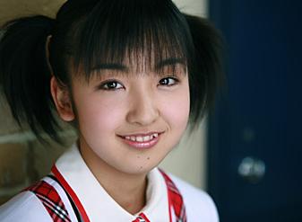 昔の板野友美と昔のGLAYのHISASHIが似てる件