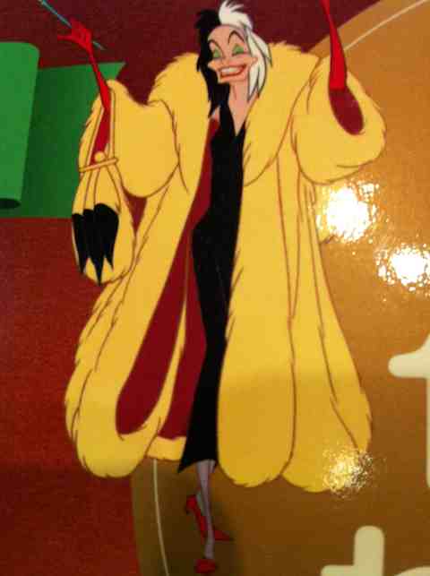 【衝撃】ディズニーアニメの悪役たちを美化してイケメン・美女にした画像www