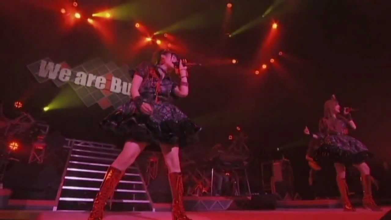 Buono! - Independent Girl [ LIVE 2010 - 2011 ] 嗣永桃子(ももち) 夏焼雅 鈴木愛理 - YouTube