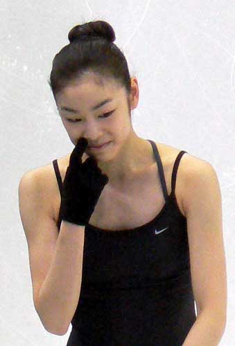 行き過ぎた韓国の美容整形ブーム…「こんなに美しくなった！」とあおるテレビ番組のせい