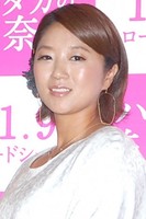 美奈子、“新恋人”をテレビで紹介　お相手は年収1千万円超の年下男性 （オリコン） - Yahoo!ニュース