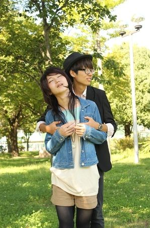 東北大学のカップルコンテスト出場者が全員男性だと話題にｗｗｗ