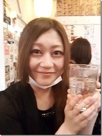 ノブコブ徳井との浮気配信した女芸人のフルメイク顔が意外と可愛い件w