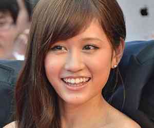 前田敦子(22)「普通に恋愛して、普通に結婚したい。26歳までに結婚します」