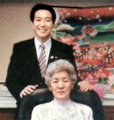 猪瀬都知事は辞任すべき?辞任する必要はない?
