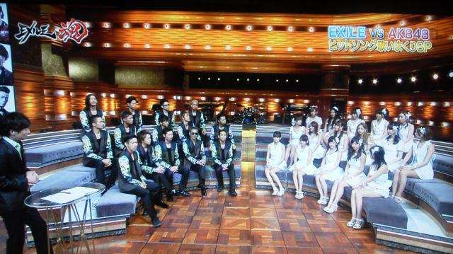 レコード大賞 EXILEとAKB48一騎打ちで「大賞全くよめない」と記者