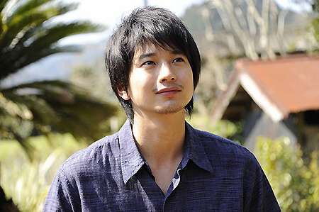 向井理と国仲涼子がゴールイン間近!?すでに半同棲状態