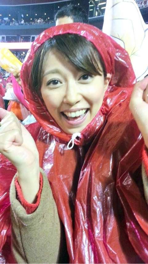 里田まい、楽天勝利後に愛あふれるブログ更新「早くゆっくり休ませてあげたい。大好きな物を食べさせてあげたい。」