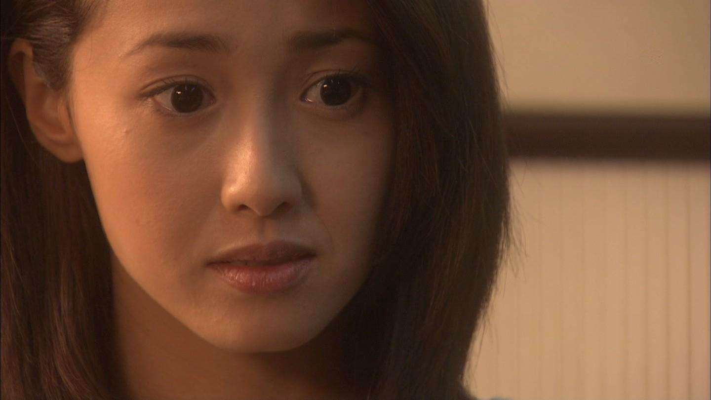 沢尻エリカがananで“スッピン”披露　「いい子キャラ」も継続中…