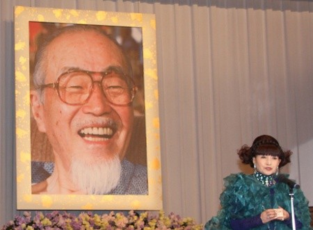 森繁久彌さん：「終生、誘われ続けた」と黒柳徹子がありし日しのぶ - MANTANWEB（まんたんウェブ）