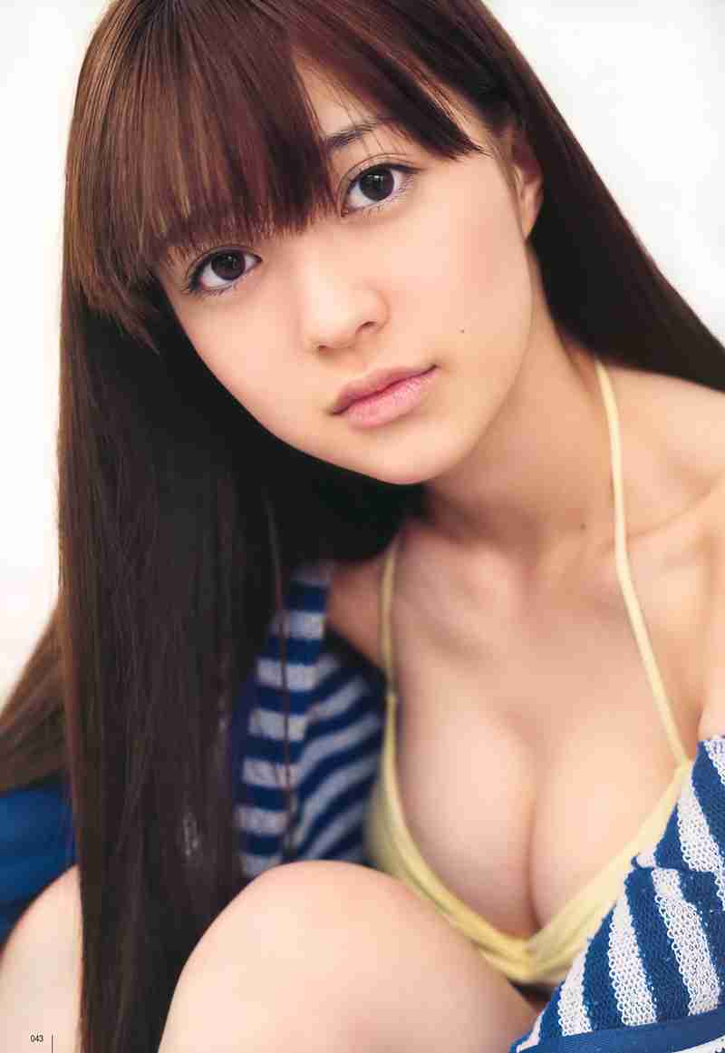 壇蜜、ドラマ初主演で女同士の濃厚なキスを公開